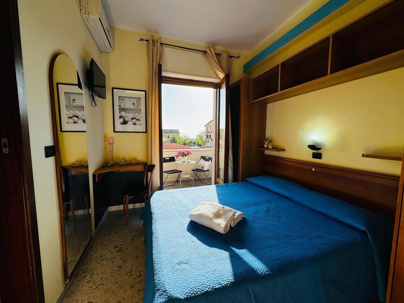 Hotel Praja Mare Praia a Mare Esterno foto
